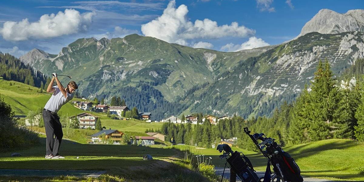 Golf Pauschale Hotel Urlaub in Lech am Arlberg
